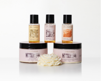 Лімітований НАБІР ПО ДОГЛЯДУ ЗА ТІЛОМ PEONY / ORANGE / JASMINE +соєва свічка у подарунок