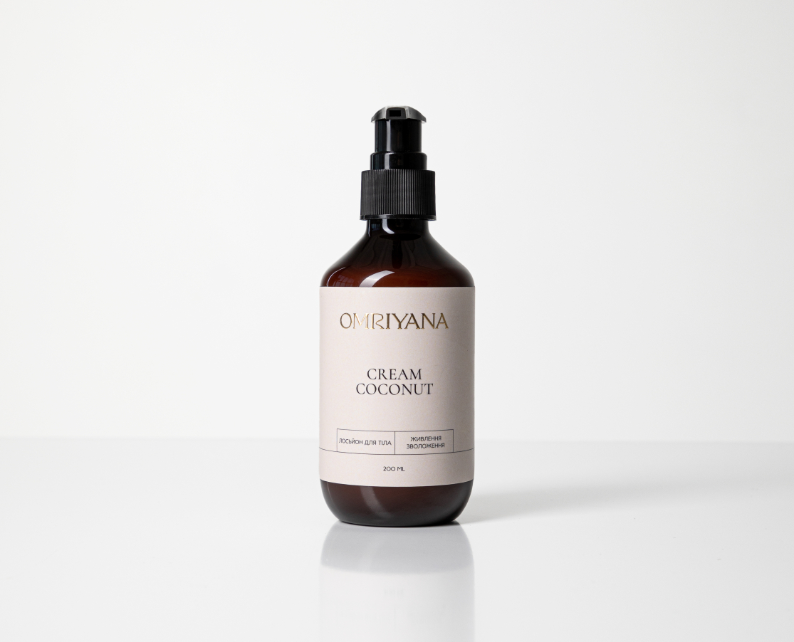 Лосьйон для тіла зволожуючий та живильний Cream Coconut