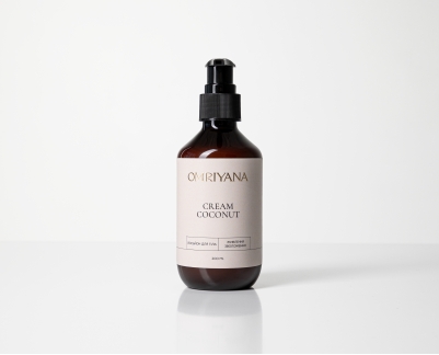 Лосьйон для тіла зволожуючий та живильний Cream Coconut